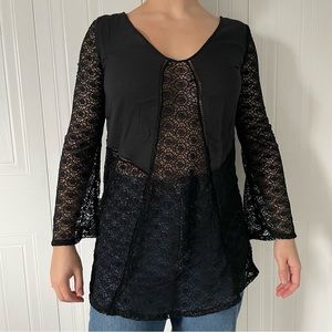 COOL CUT OUT LACEY BLOUSE